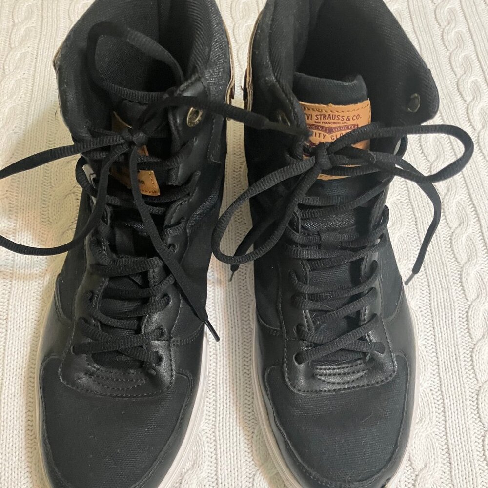 Levi 501 high top men's shoe size 8.5